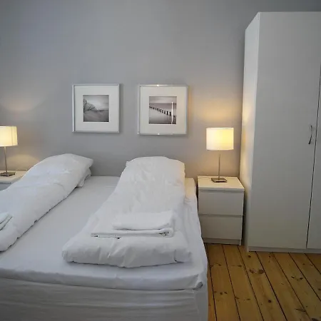 Cozy 2-bedroom In Elegant Osterbro Lejlighed