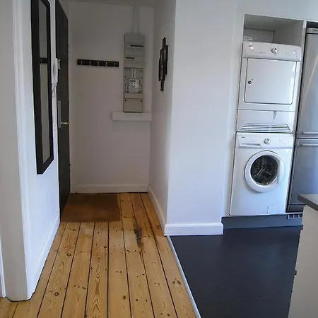 Apartman Cozy 2-bedroom In Elegant Osterbro *