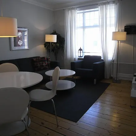 Apartman Cozy 2-bedroom In Elegant Osterbro *